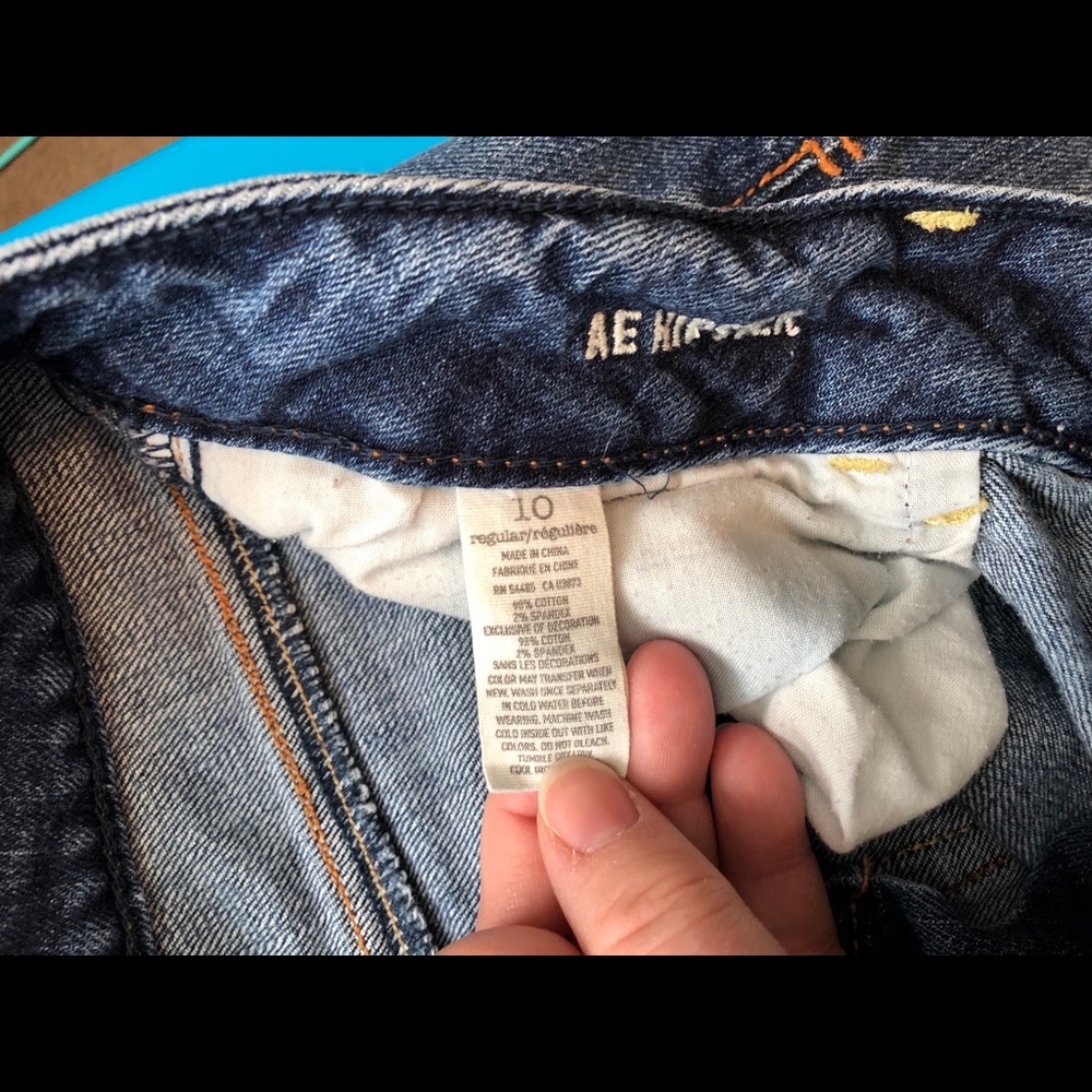 AE HIPSTER JEANS 10R - Picture 3 of 4